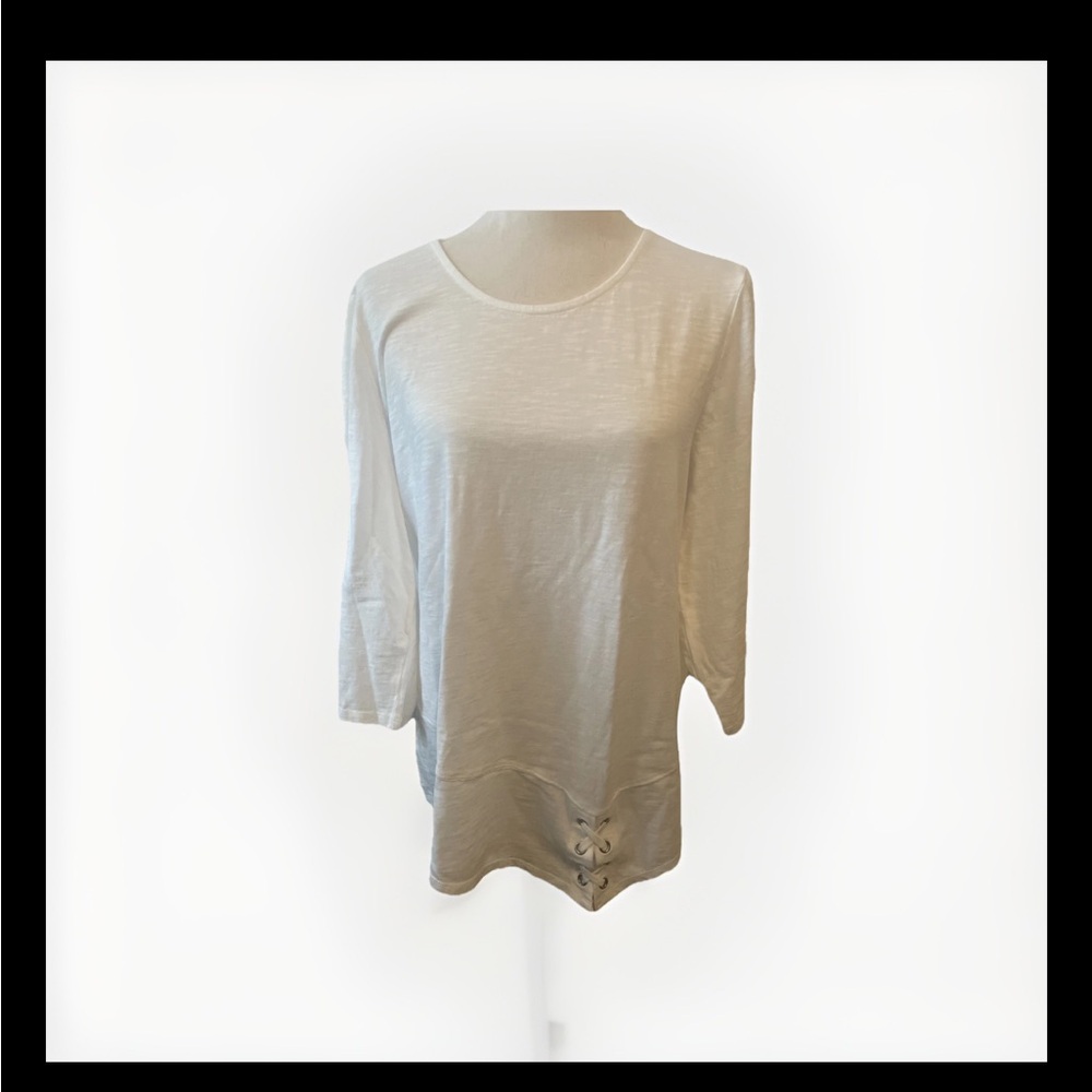 Chico’s Sz 2 ivory creamy white 3/4 sleeve asymmetrical hem cottagecore neutrals